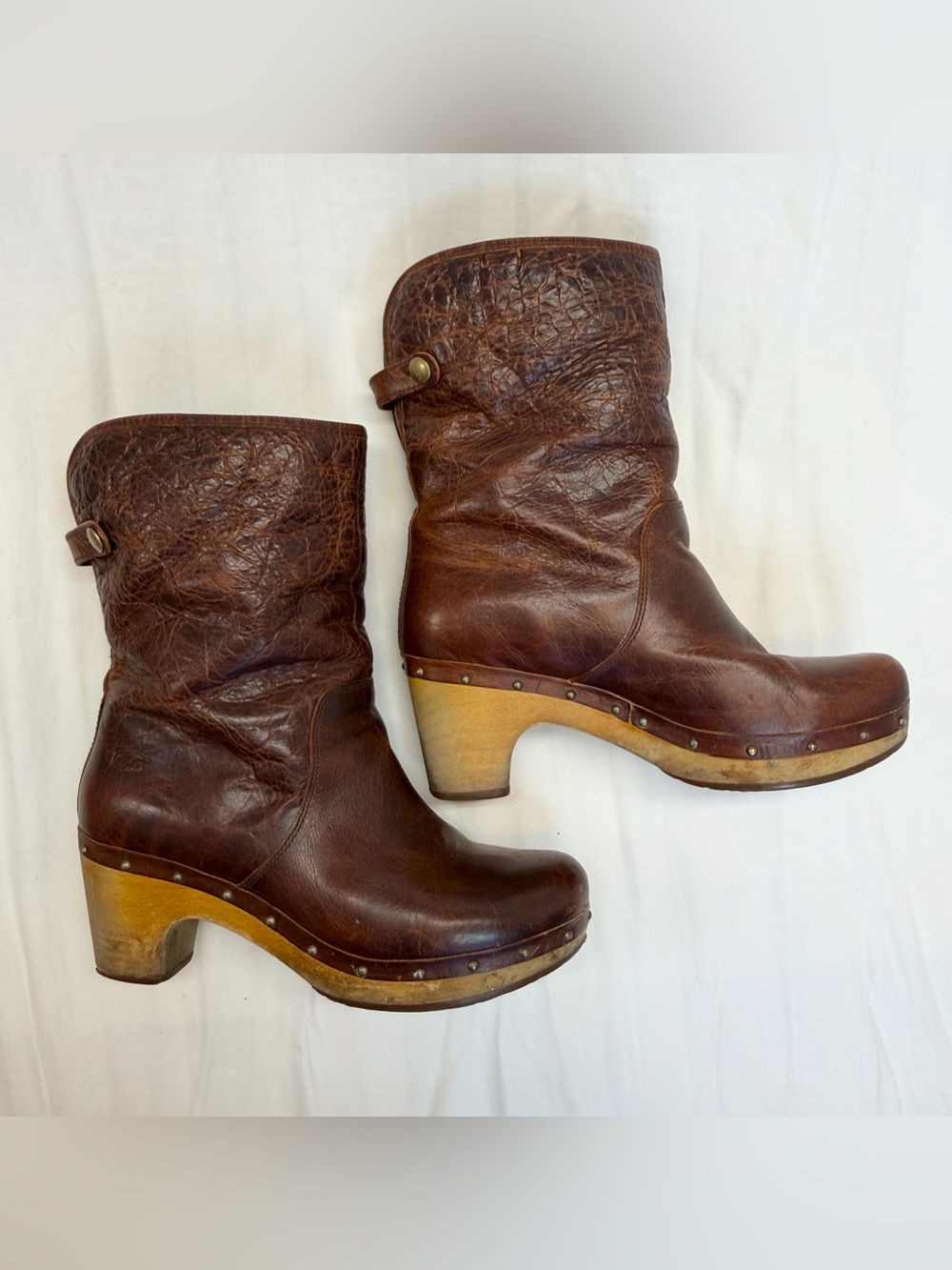 UGG Australia Womens Lynnea Sherpa Lined Boots Size 8 Brown Leather Fold Over